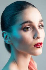 S I L V I A P R I S C I L L A