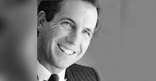 Donna Holsapple's Instagram, Twitter & Facebook