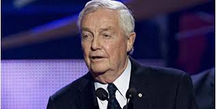 Former Eskimo Peter Lougheed passes away