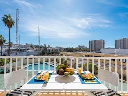 It's an amazing apartment, in a great location and especially clean. Y1db Luxurious Studio In Playa De Lasamericas Playa De Las Americas Prezzi Aggiornati Per Il 2021