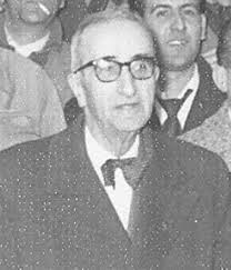 14 directores para un periódico centenario