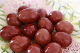 Asa ca, dragii mei, nu mai cumparati vopsele din comert. Vopsirea Naturala A Oualor De Paste Lumea Copiilor