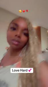 Loving me ❤️😘🥰 #fyp #chicago #foryoupage #over40 #prettygirl  #blackgurltiktok #blackgirl