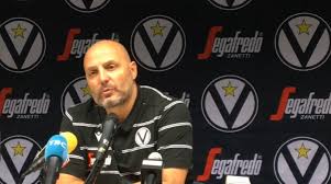 Alexsandar djordjevic è uno dei più grandi nomi del basket europeo, con da marzo 2019 diventa head coach di virtus pallacanestro bologna dove conquista la basketball. Virtus Bologna Djordjevic Dobbiamo Diminuire Gli Errori In Difesa
