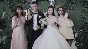 Hiện nay, quế ngọc hải đang là đội trưởng đội tuyển bóng đá quốc gia việt nam. Asian Cup Vá»£ Hoa Khoi Cá»§a Cáº§u Thá»§ Quáº¿ Ngá»c Háº£i Chuá»™ng Vay Ao Ä'Æ¡n Sáº¯c