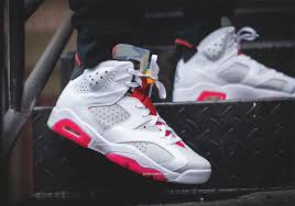 New Air Jordan 6 Hare 2020 Release Shoes In Gs And Men S Size In 2020 Air Jordans Jordan 6 Jordans