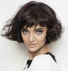 Coupe Courte Bouclee Cabelo Curto Com Franja Hair Hair Cabelo