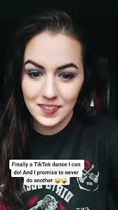 Erin Boone's Instagram, Twitter & Facebook