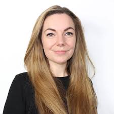 Louise Wray's Instagram, Twitter & Facebook