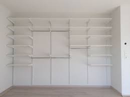 Palettenmagazin und wandregal #palette outdoor storage plans are vital for any outdoor diy project are you thinking about constructing an out of doors garage shed? Elfa Regalsystem Regalsystem Metall Elfa Wandsystem Garageneinrichtung Regalsystem Garage Elfa Garagensystem