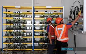 Malaysian authorities raided two bitcoin mining units in the country's southern johor district, according to local news outlet the star on tuesday. 2 Suspected Cryptocurrency Mining Facilities In Klang Raided By Tnb And Energy Commission