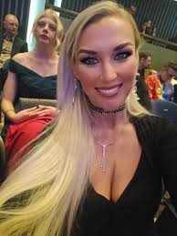 Candy Benson (@candybbenson) • Instagram photos and videos