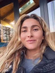 Ivy Miller's Instagram, Twitter & Facebook