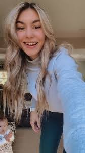 Brittany Hendrix's Instagram, Twitter & Facebook