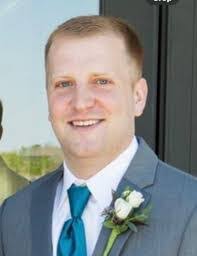 Eric Darcy's Instagram, Twitter & Facebook