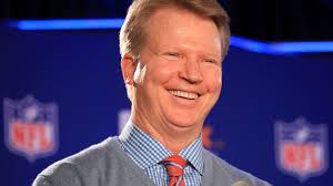 Former NFL Greats Rake in Big Bucks During Super Bowl Week