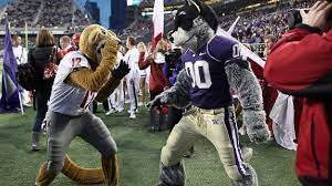 Pac 12 Football S Greatest Games No 11 Apple Cup For The Ages Washington Beats Wsu