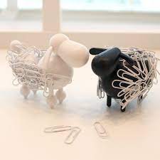 楽天市場 アニマル クリップホルダー sheep poodle モノトーン オフィス 雑貨 動物 文房具 ひつじ デスク 卓上 文具 おもしろ 整理 クリップ 収納 ホルダー プードル 犬 シープ 北欧 テイスト おしゃれ かわいい 新生活 インテリア hl532p11may13 文房具