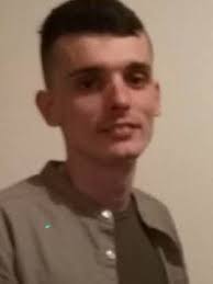 Cześć wszystkim! Szukam pracy. Kanton Bern. Jakaś produkcja, opieka nad  dzieckiem, sprzątanie ☺️ nie umiem języka.