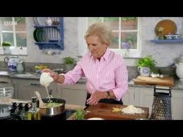 Classic Rice Pudding Mary Berry Everyday Episode 5 Preview Bbc Two Youtube Mary Berry Mary Berry Recipe Mary Berry Everyday