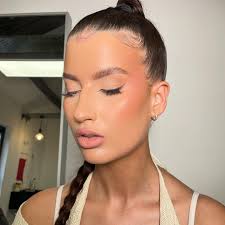 Caitlin Feeley Makeup...