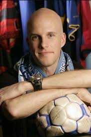 US sports journalist, Grant Wahl, dies in Qatar American sports journalist, Grant  Wahl, has died in Qatar, where he was covering the World Cup. According to  ESPN, Wahl died while covering the