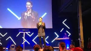 Hillsong church annual report 2019. Die Hillsong Gemeinde In Konstanz Ist Close Mit Gott