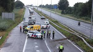 € 19,90* in oktober 2021: J1lvo8u6f1xzlm