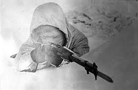 Helsingin sanomat, 6.12.2001 (фин.) marjomaa, risto: White Death Sniper Simo Hayha Credited With 500 Plus Kills