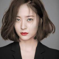 For many of us, the korean short bob hairstyles is important to move from the old trend to a more advanced appearance. Trendiest Korean Bob Hairstyles To Try In 2020 The Undercut