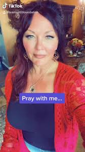 Pray with me... #FaceEverythingAndRise #SheRises #SheThrives  #BeautyForAshes #DivorceThriver #prayer