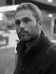 Xavier Aldekoa: “Cuanto más libre sea la mujer, mejor le irá al continente  africano”