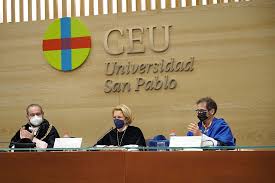 MEMORIA ACADÉMICA CURSO 2021-2022 UNIVERSIDAD SAN PABLO-CEU