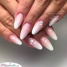 No matter your nail length. An Ombre With Floral Details Best Almond Shaped Nails Pink Nails Bride Nails Nail Designs