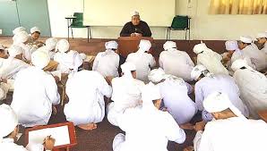 Sekolah rendah integrasi tahfiz ilmuwan, bangi, selangor. Tutup Sekolah Tahfiz Bekas Menteri Tidak Mahu Berganjak Sarawakvoice Com