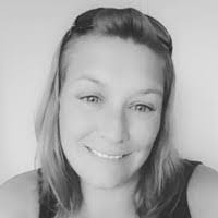 Heather Tumblin's Instagram, Twitter & Facebook