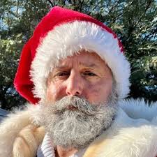 Breaking. More sad news. Legendary Salpointe basketball and golf coach Jim  Flannery passed away this morning. Plenty of great talks with the man.  Blessed that he loved the site I helped create