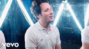 He is a composer and actor, known for ma mère est folle (2018), pomme: Vianney Moi Aimer Toi Clip Officiel Youtube