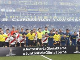 Obiekt początkowo nazywał się estadio camilo cichero (od nazwiska prezydenta boca) i miał dwa piętra. Finale Der Copa Libertadores Eine Stadt Steht Still Boca Juniors Gegen River Plate Elektrisiert Svz De