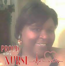 What is the difference between green onions and scallions?