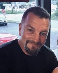 Brian Afshar's Instagram, Twitter & Facebook