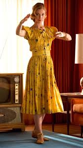 Beauty Tips Celebrity Style And Fashion Advice From Instyle Sixties Dress Fashion Tv Costume Design