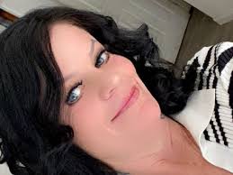 Fundraiser by Renee Hudson : Urgent help to get me in my new place