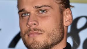 Find the perfect rurik gislason stock photos and editorial news pictures from getty images. Rurik Gislason Traurige Nachricht Er Spricht Uber Den Tod Seiner Mama Intouch