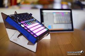 I have been trying to setup my novation circuit with ableton live lite 10. Cremacaffe Design Store Kosmo Double Stand Novation Circuit Many