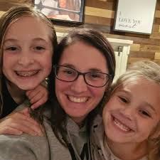 Christine Huff and Caleb Ellis's Wedding Website