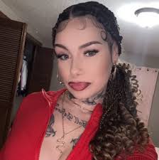 Hey yall I been keeping this little secret for a couple months now but  surprise!!! I'm so excited to welcome my little princess coming soon in  November 2025 💕💕