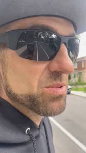 Safety precautions for tree climbers