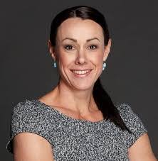 Kaye Warren's Instagram, Twitter & Facebook