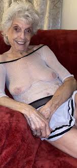 Linda Hope (born 1939) | Free Fetish Porn Pic